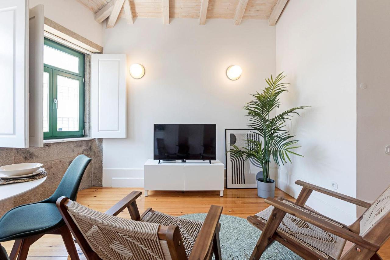 D. Joao IV Apartments By Lovelystay Porto Ngoại thất bức ảnh